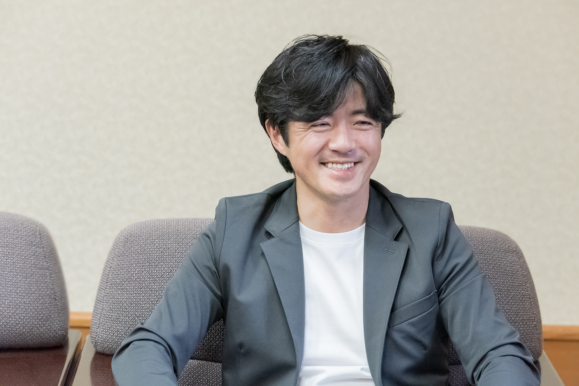 選挙情報を集める上での紙の新聞のメリットは時間効率の良さ